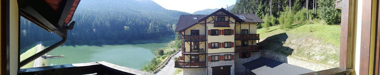 Apartmany Olivia A Olympia Liptov ルジョムベロク エクステリア 写真