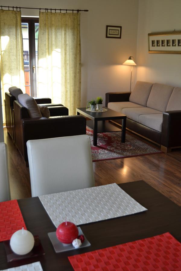 Apartmany Olivia A Olympia Liptov ルジョムベロク エクステリア 写真